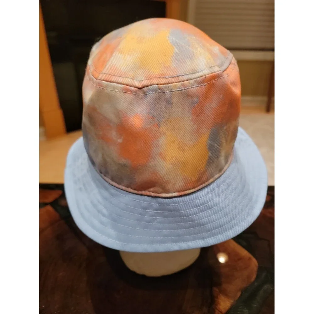 Nike Tie Dye Kid's Size Youth M/L Bucket Hat